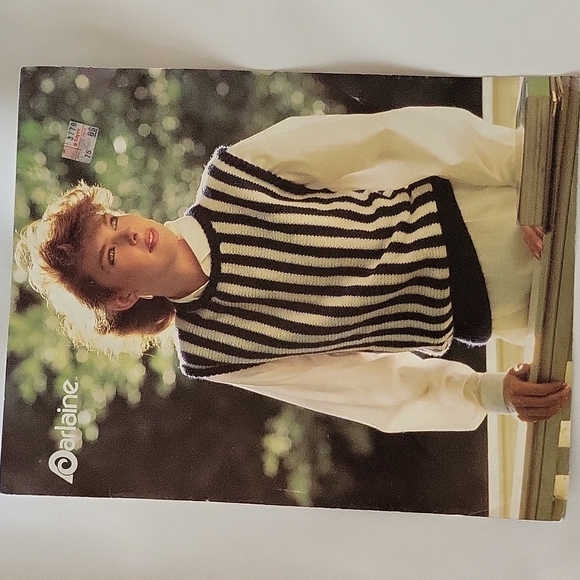 Sleeveless Pullover And Cardigan Knitting Patterns By Darlaine - Picture 6 of 9